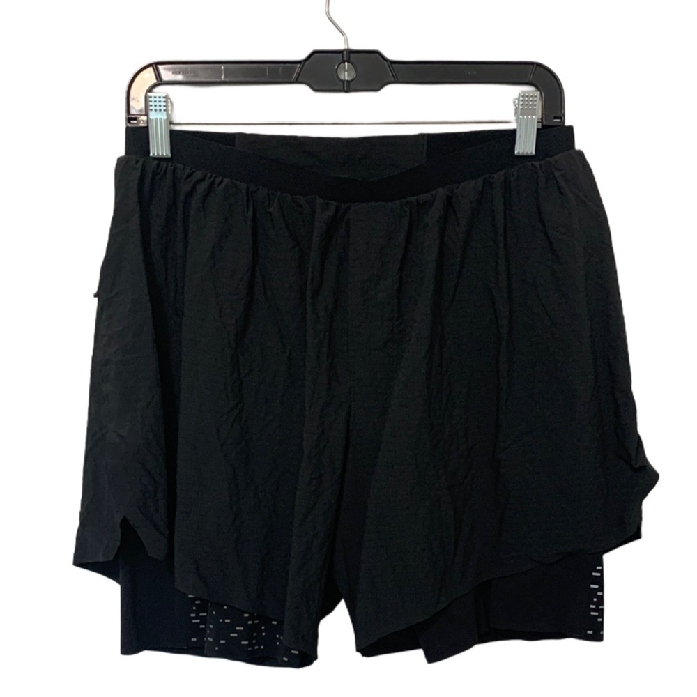 lululemon athletica Black Surge Special Edition Textured Shorts